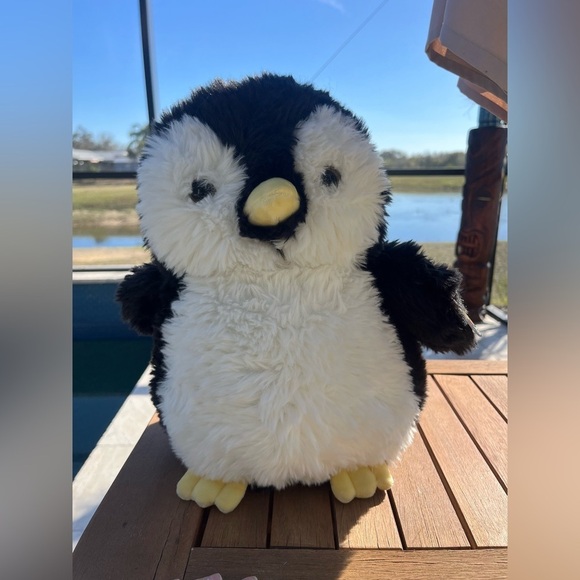 Vermont Teddy Bear 18 In. Oh So Soft Penguin - Picture 1 of 10